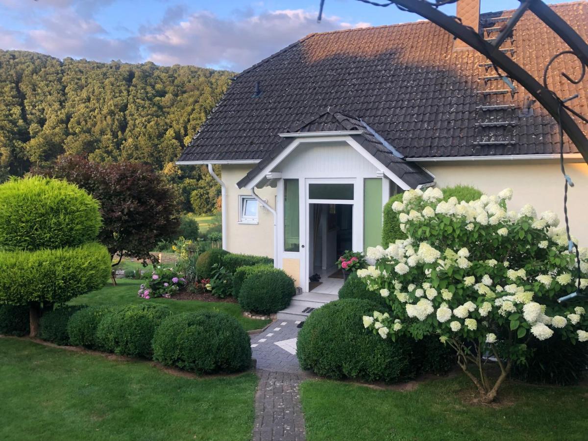 Ferienwohnung Lea バート・カールスハーフェン エクステリア 写真